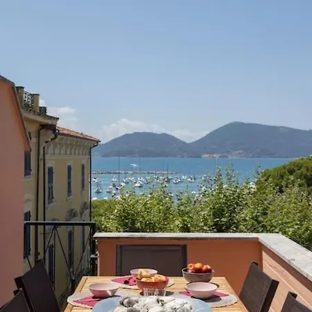 아파트 La Terrazza Sul Golfo 레리치